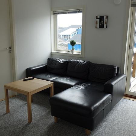Vandrehuset 4 Nuuk Esterno foto